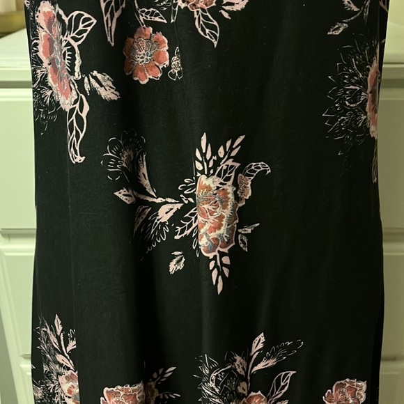 Mudd brand super soft tank, style dress with crisscross back, black with pink - Picture 3 of 12